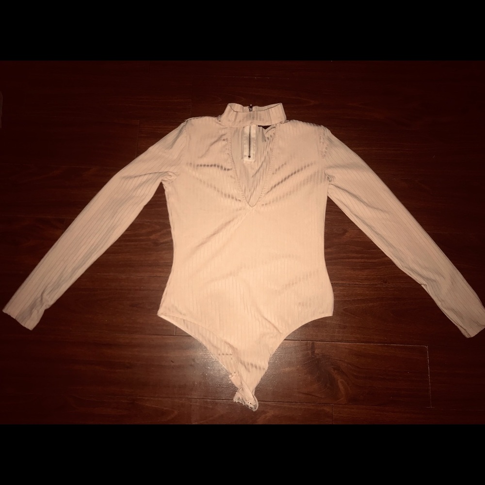 Baby pink Forever 21 body suit 😍